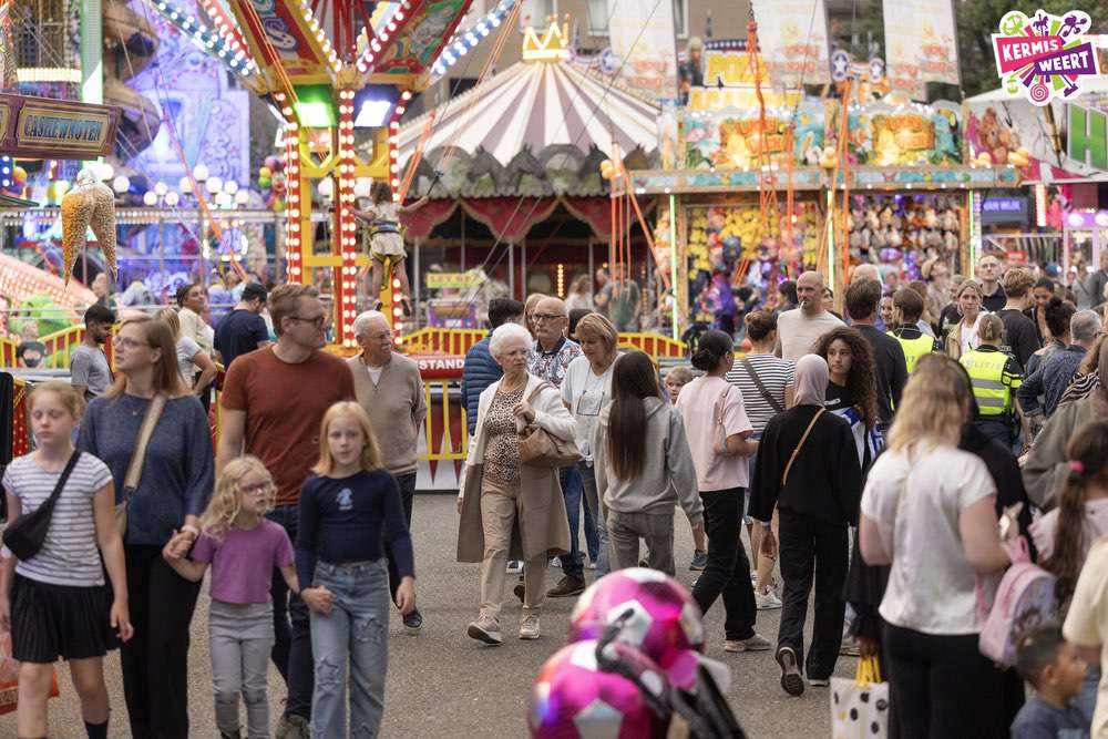 Foto: 'Afsluiting kermis 030'.